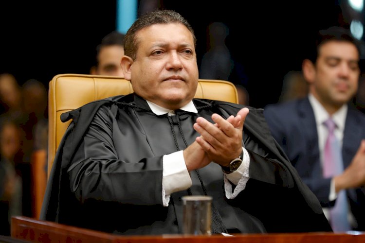 Nunes Marques suspende caso de monitoramento de redes de jornalistas